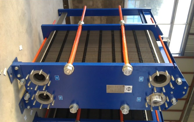 plate-fin type heat exchanger